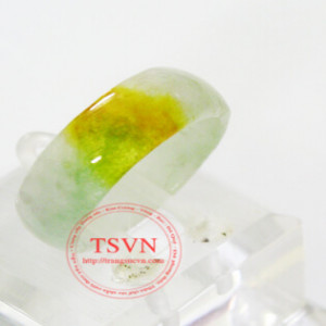 Nhẫn ngọc nhiều mầu Jade