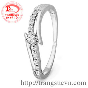 Nhẫn nữ kim cương