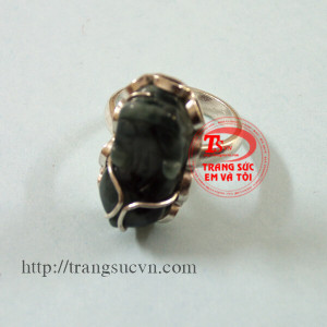 Nhẫn bac tỳ hưu