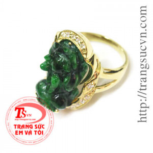 Sản phẩm bền đẹp, bảo hành uy tín, giao hàng trên toàn quốc và khách hàng có thể đặt hàng theo yêu cầu. Nhẫn tỳ hưu vàng tây.