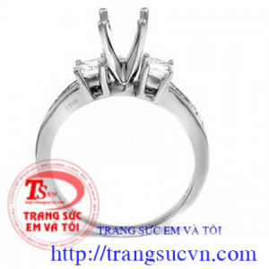 Vỏ nhẫn nam gắn kim cương thiên nhiên