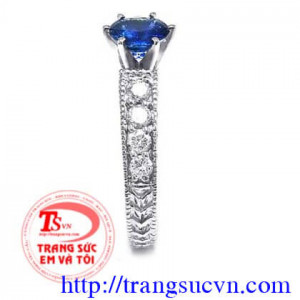 Nhẫn saphire vàng trắng Nhẫn vàng trắng đính đá saphire sang trọng