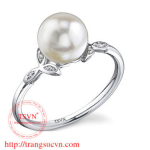 Nhẫn ngọc trai