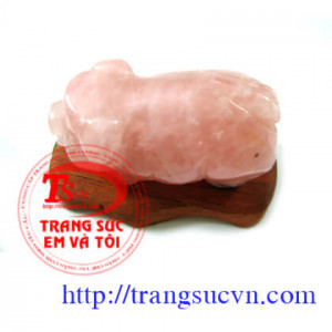 Lợn Thạch Anh Hồng