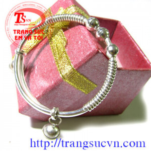 Lắc tay và lắc chân