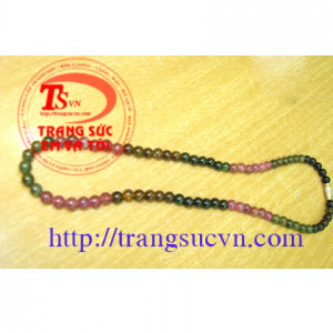 Vòng cổ Tourmalne