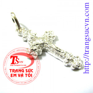 Mặt thánh giá hình chúa nổi