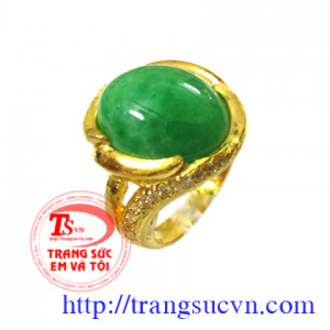 Nhẫn nữ ngọc jadeite