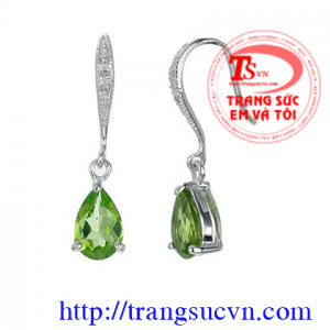 Hoa tai peridot
