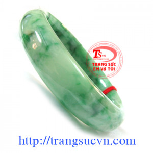 Vòng Cẩm Thạch A size 59