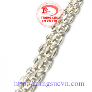 lắc tay nam mạnh mẽ