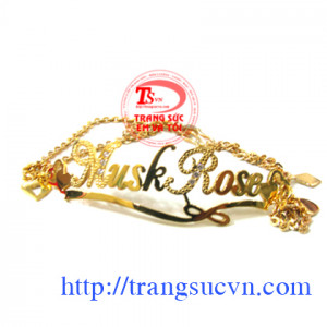 Lắc tay chữ vàng