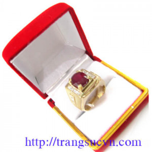 Nhẫn nam được gắn 1 viên đá ruby thiên nhiên( Xuất xứ: Nam Phi)