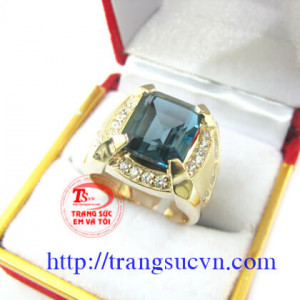Nhẫn topaz vàng tây