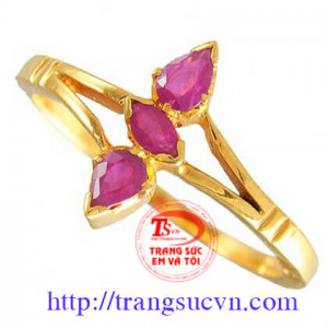 Vòng tay ruby