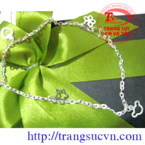 Lắc Tay, chân Bạc nhiều mắt