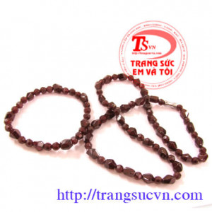 Bộ nữ trang đá garnet tự nhiên cách điệu