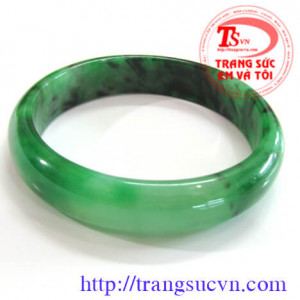 Vòng cẩm thạch xanh