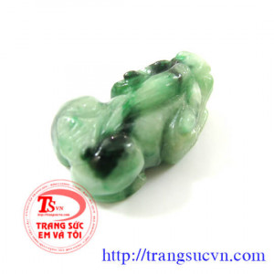 Tỳ hưu sơn thủy sừng cao