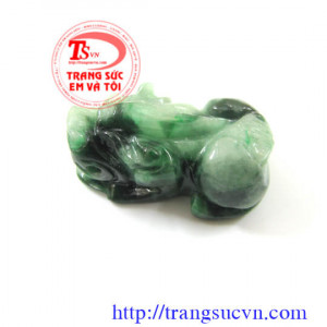 Tỳ hưu sơn thủy sừng cao