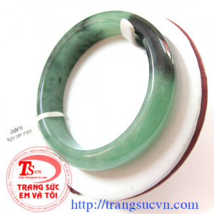 Ngọc Miến Điện Vòng