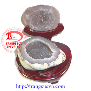 Bán Động thạch anh kiểm định,Giá Động thạch anh kiểm định giấy kiểm định Động thạch anh kiểm định bán toàn quốc Trangsucvn.com -Website chuyên Trang sức Nam Nữ. Vàng bạc, quý, ngọc. Có quý và vàng. Đặt hàng tại Sức Em Và Tôi theo yêu cầu