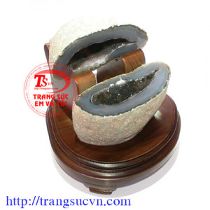 Bán Tụ Thạch anh đẹp,Giá Tụ Thạch anh đẹp giấy kiểm định Tụ Thạch anh đẹp bán toàn quốc Trangsucvn.com -Website chuyên Trang sức Nam Nữ. Vàng bạc, quý, ngọc. Có quý và vàng. Đặt hàng tại Sức Em Và Tôi theo yêu cầu