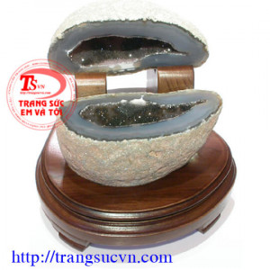 Bán Tụ Thạch anh đẹp,Giá Tụ Thạch anh đẹp giấy kiểm định Tụ Thạch anh đẹp bán toàn quốc Trangsucvn.com -Website chuyên Trang sức Nam Nữ. Vàng bạc, quý, ngọc. Có quý và vàng. Đặt hàng tại Sức Em Và Tôi theo yêu cầu