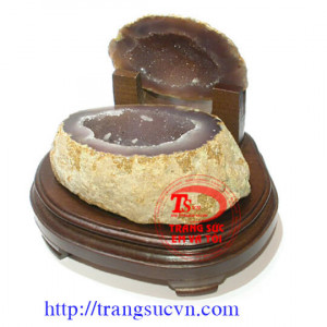 Bán Tụ Bát Bảo Quý,Giá Tụ Bát Bảo Quý giấy kiểm định Tụ Bát Bảo Quý bán toàn quốc Trangsucvn.com -Website chuyên Trang sức Nam Nữ. Vàng bạc, quý, ngọc. Có quý và vàng. Đặt hàng tại Sức Em Và Tôi theo yêu cầu