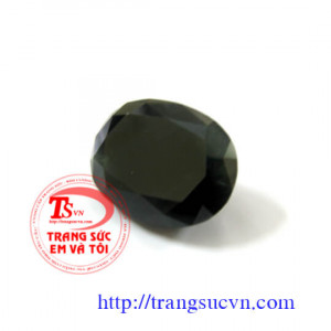 Bán Saphire đen đẹp,Giá Saphire đen đẹp Saphire đen đẹp bán toàn quốc Trangsucvn.com -Website chuyên Trang sức Nam Nữ. Vàng bạc, quý, ngọc. Có quý và vàng. Đặt hàng tại Sức Em Và Tôi theo yêu cầu