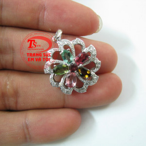 Mặt dây Toumaline