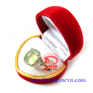 nhẫn đá màu xanh Prenit thiên nhiên