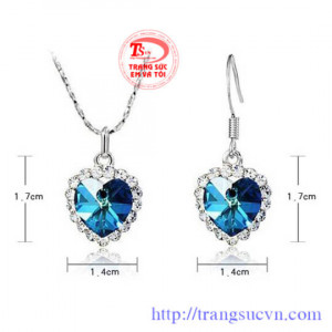 Bộ nữ trang vàng tây-đá quý