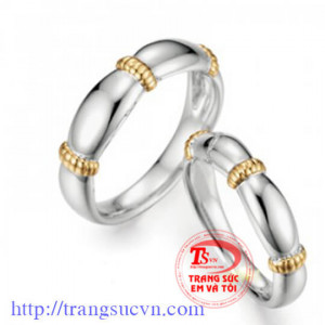 Nhẫn cưới trơn nút