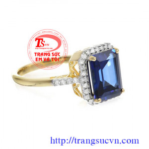 Nhẫn nữ topaz chữ nhật