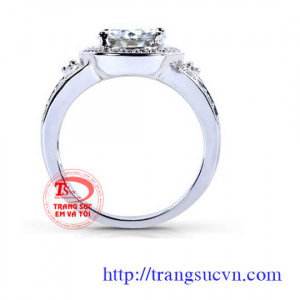 Nhẫn nữ vàng gắn Kim Cương thiên nhiên dành cho phái đẹp, đeo hợp thời trang và quý phái