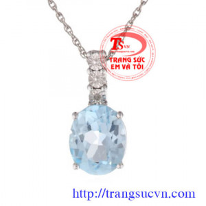 Mặt dây đá topaz nhạt