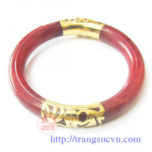 Vòng ngọc đỏ bọc vàng 14K