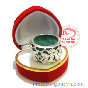 Nhẫn ngón cái đẹp