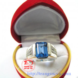 Nhẫn nam bac topaz