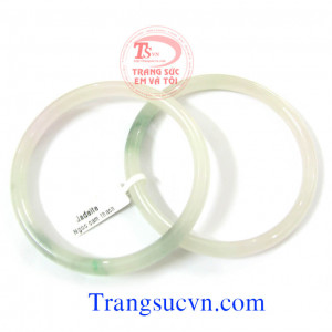 Vòng tay tặng em yêu