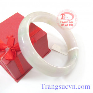 Vòng ngọc phỉ thúy trắng