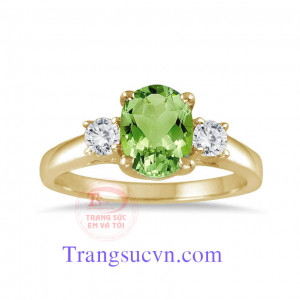 Nhẫn peridot vàng kim cương