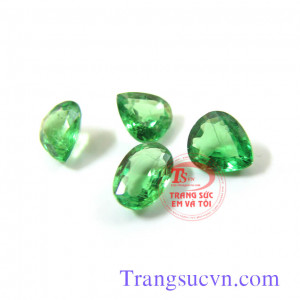  Bán Đá Garnet xanh,Giá da garnet xanh Có giấy kiểm định® Đá Garnet xanh bán da garnet xanh toàn quốc Trang Sức Em và Tôi chuyên Trang sức Nam Nữ.Vàng bạc,quý,ngọc.Đặt hàng theo yêu cầu, Bán Đá Garnet xanh,Giá da garnet xanh Có giấy kiểm định® Đá Garnet x