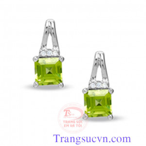 Mặt đây chuyền đá vuông