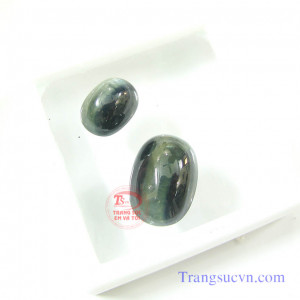 Cặp sapphire nhẫn và mặt dây Có giấy kểm định đá quý kèm theo sản phẩm.