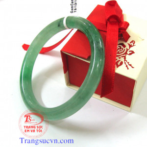  Bán Vòng đá cẩm thạch,Giá vong dá cam thạch Có giấy kiểm định® vong dá cam thạch bán Vòng đá cẩm thạch toàn quốc Trang Sức Em và Tôi chuyên Trang sức Nam Nữ.Vàng bạc,quý,ngọc.Đặt hàng theo yêu cầu