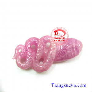 Tuổi Tỵ Ruby thiên nhiên-12 con giáp
