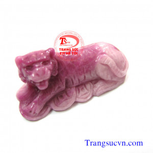 Hổ ruby-tuổi Dần-12 con giáp đá quý