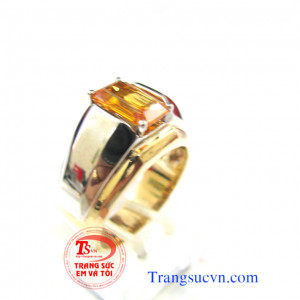Nhẫn sapphire vàng